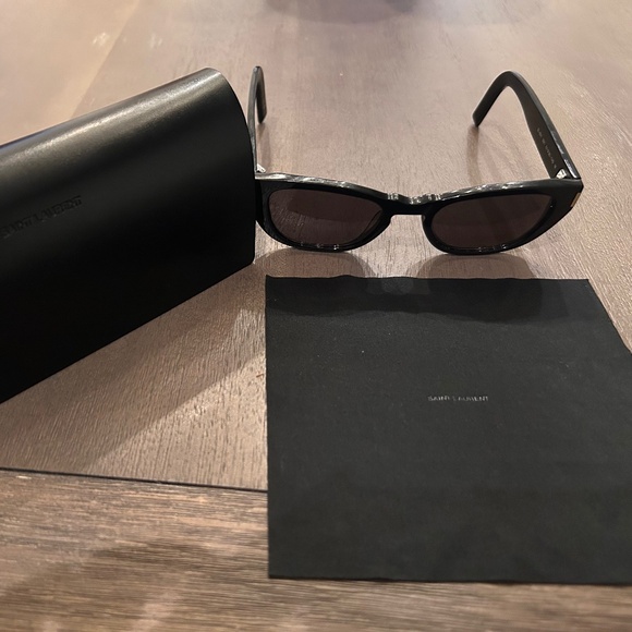 Authentic Saint Laurent 51mm rounded sunglasses main image 6